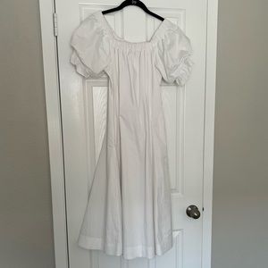 Chelsea and Violet puffed sleeve midi dress